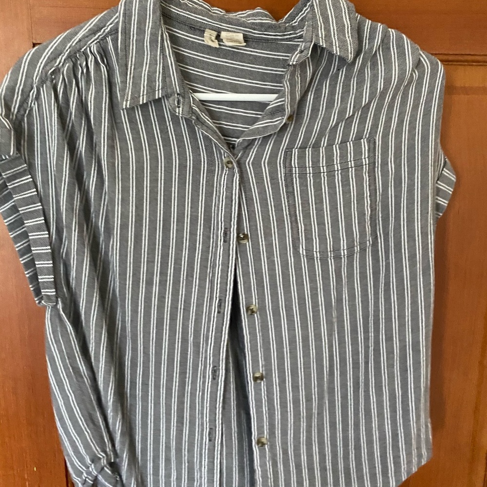 Collard shirt